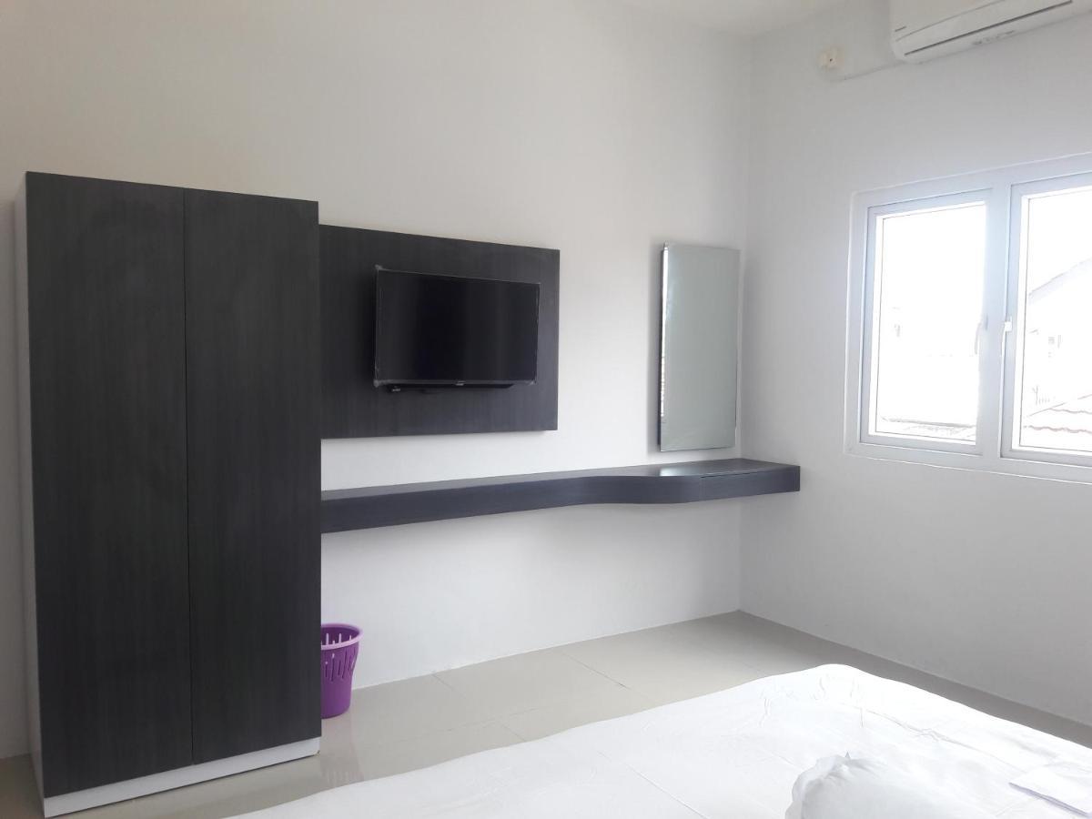 Azalia Residence Palembang Exterior photo